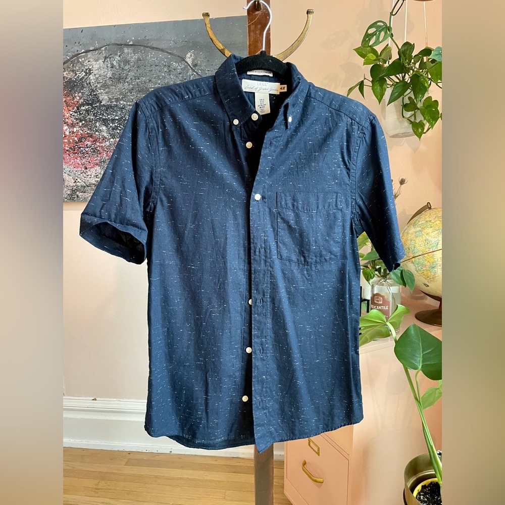 H&M button down shirt